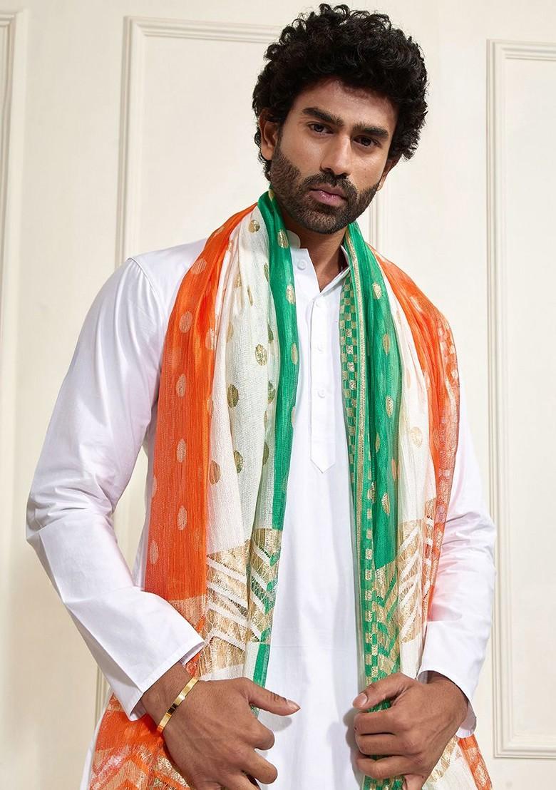 White Solid Cotton Kurta Set For Men