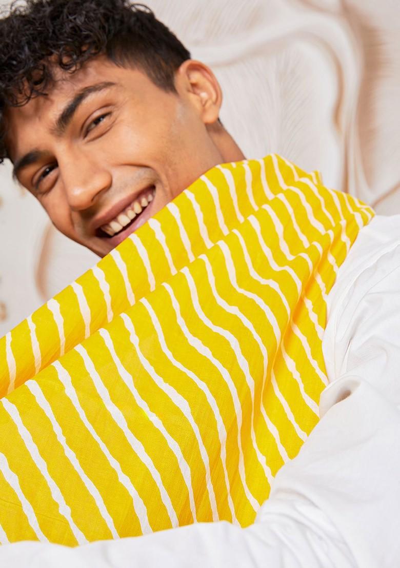 White Solid Cotton Kurta Set For Men