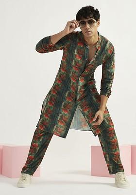 Green Geometric Print Crepe Kurta Set For Men