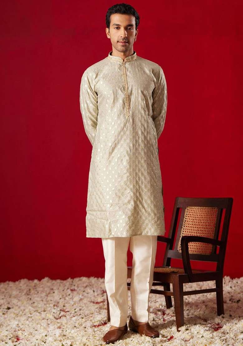 Green Ethnic Motifs Poly Blend Kurta Set For Men - Indya