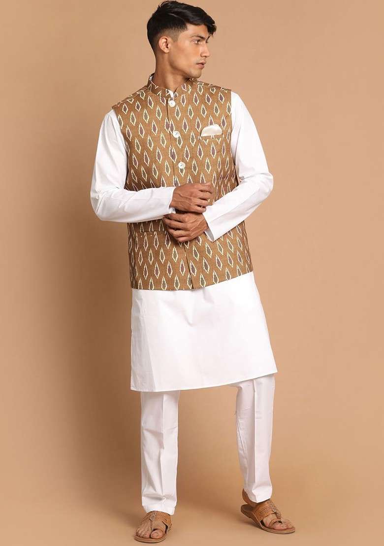 White Solid Cotton Kurta Set For Men - Indya