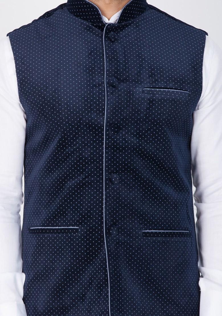 White Solid Cotton Kurta Set For Men