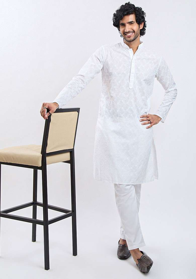 White Floral Print Poly Blend Kurta Set For Men - Indya