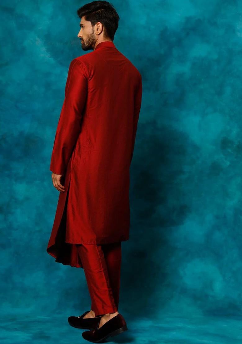 Maroon Solid Poly Blend Kurta Set For Men