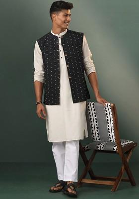 Black Ethnic Motifs Cotton Kurta Set For Men