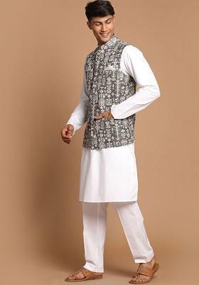 White Solid Cotton Kurta Set For Men
