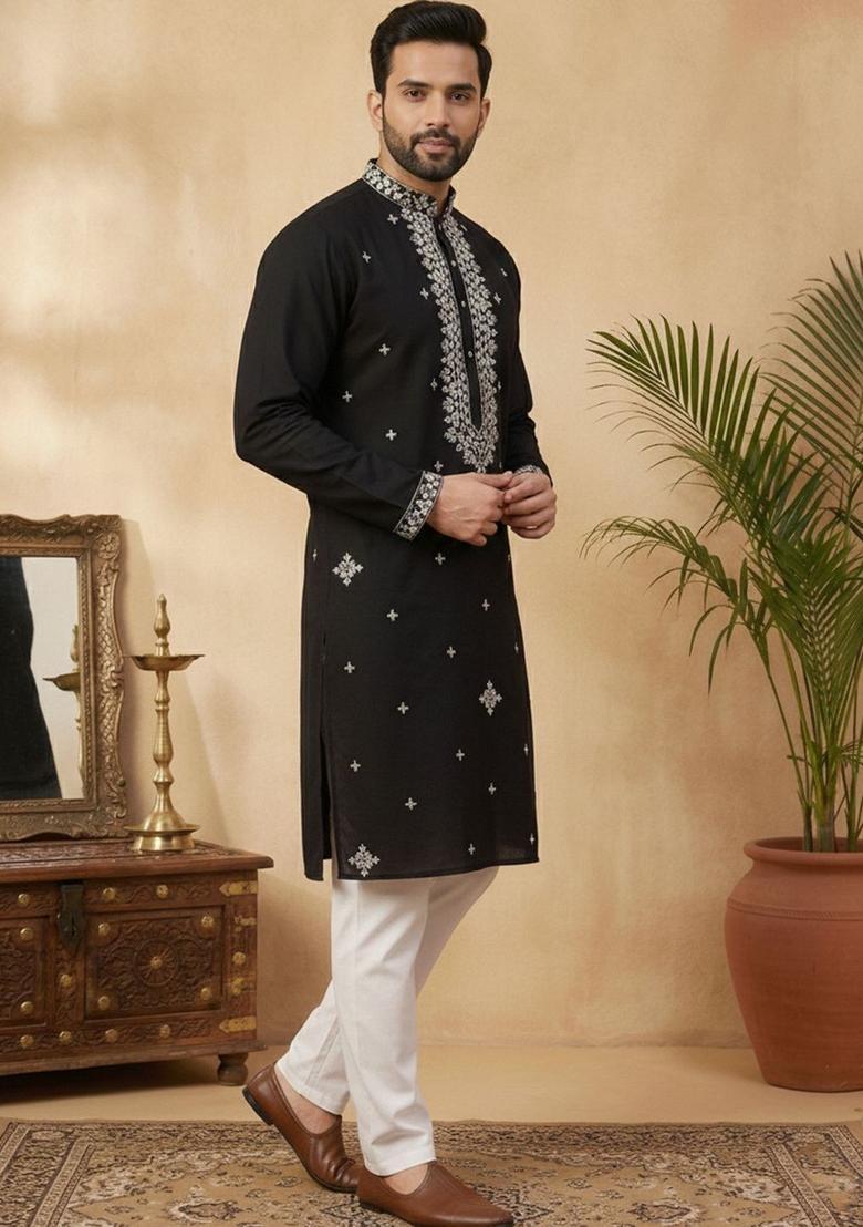 Black Embroidered Silk Kurta Set For Men - Indya