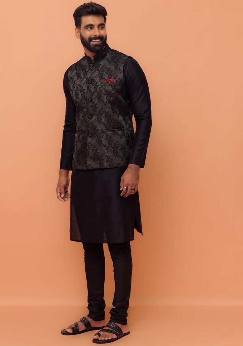 Black Solid Silk Kurta Set For Men - Indya