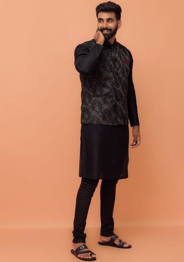 Black Solid Silk Kurta Set For Men - Indya