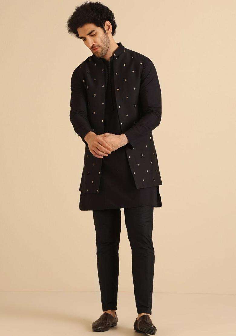 Black Solid Cotton Kurta Set For Men - Indya
