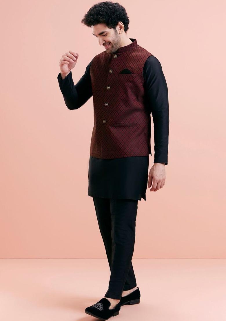 Black Solid Silk Kurta Set For Men - Indya