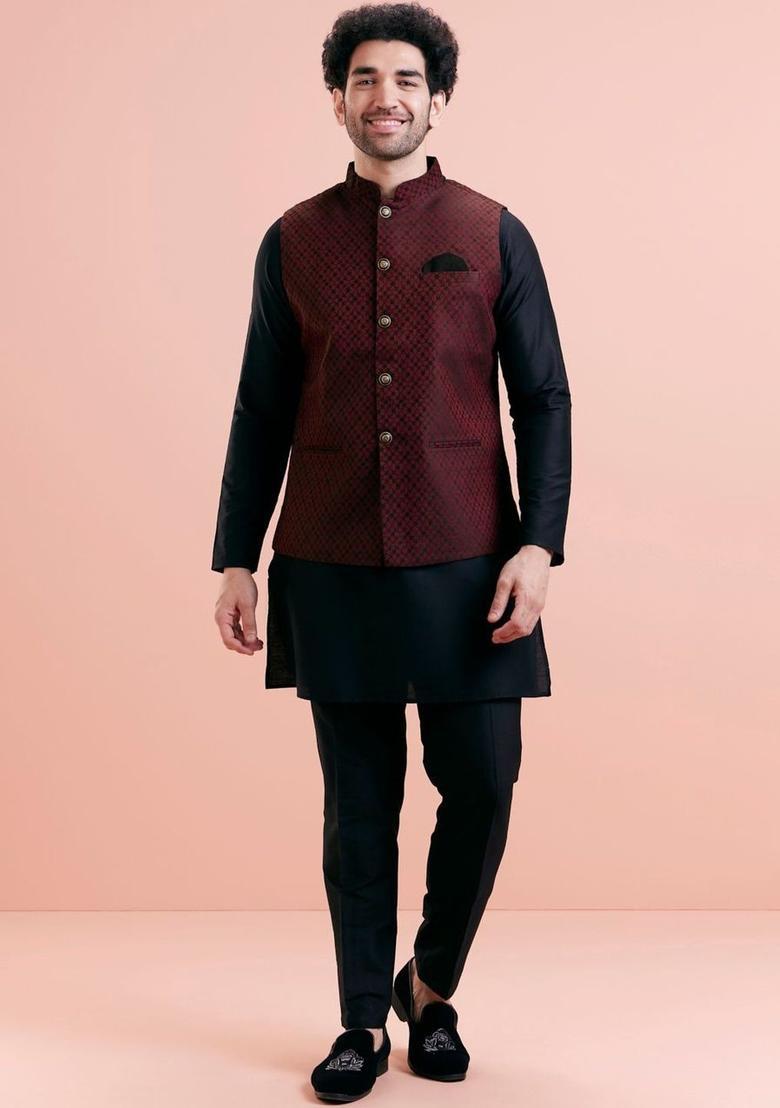 Black Solid Silk Kurta Set For Men - Indya