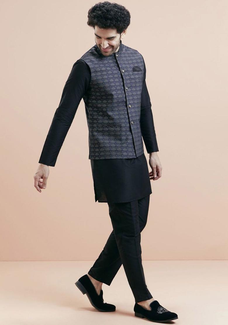 Black Solid Silk Kurta Set For Men - Indya