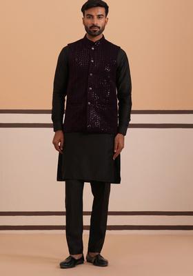 Black Solid Velvet Kurta Set For Men