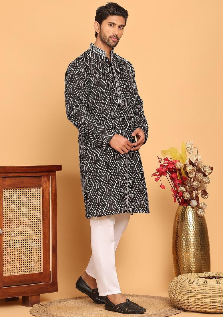 Black Embroidered Silk Kurta Set For Men - Indya