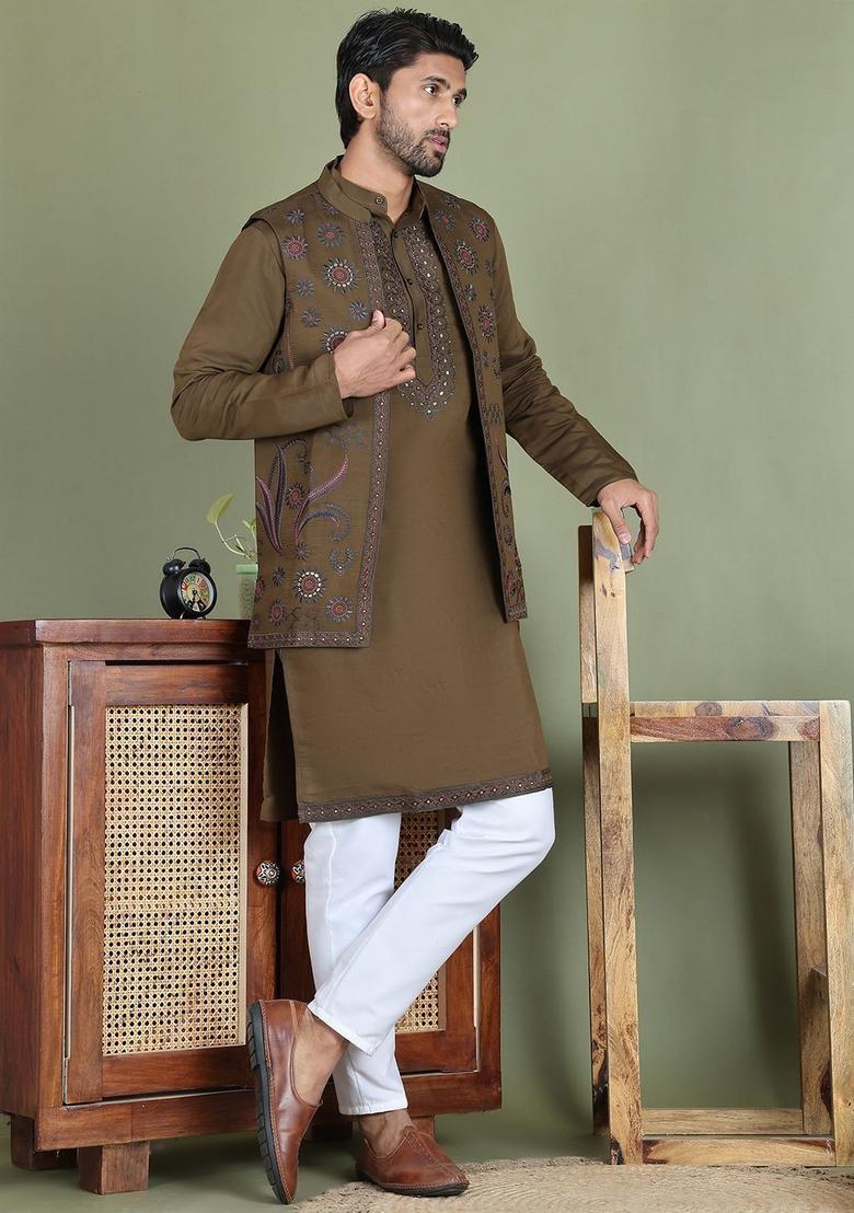 Olive Embroidered Cotton Kurta Set For Men - Indya