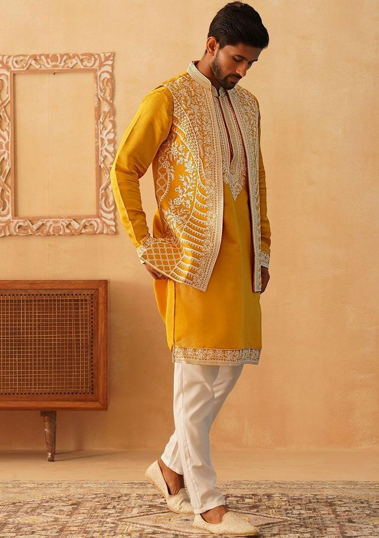 Yellow Solid Cotton Kurta Set For Men - Indya
