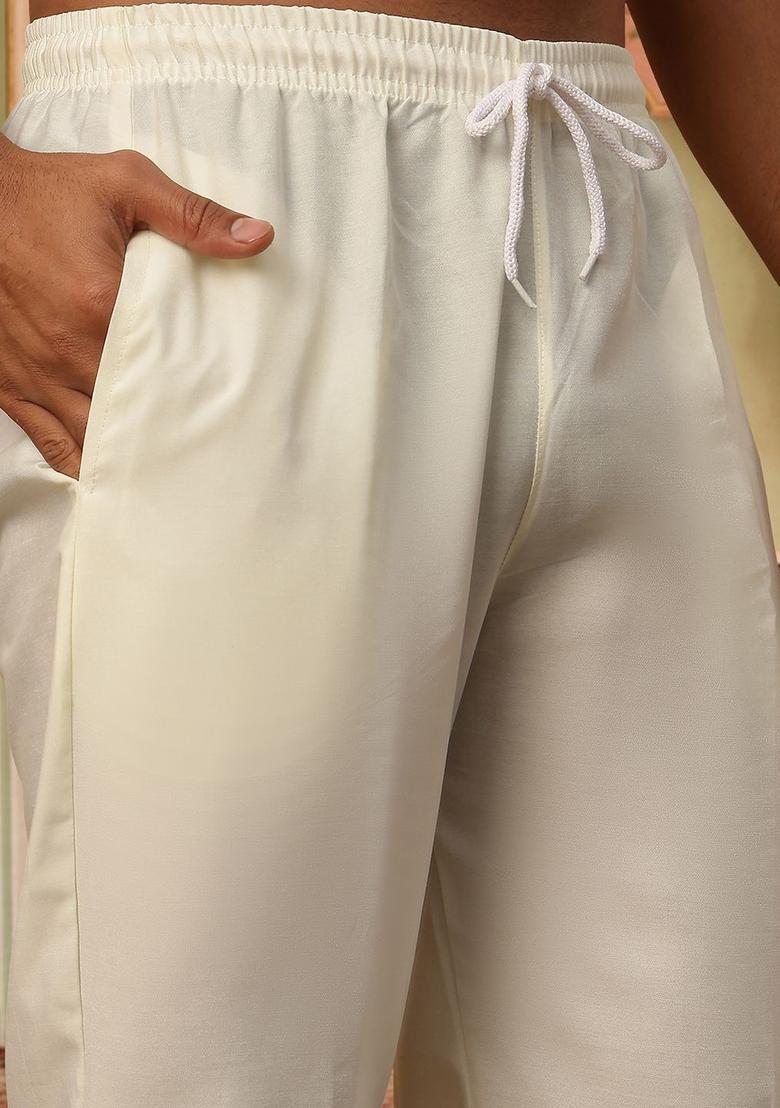 White Solid Velvet Kurta Set For Men - Indya