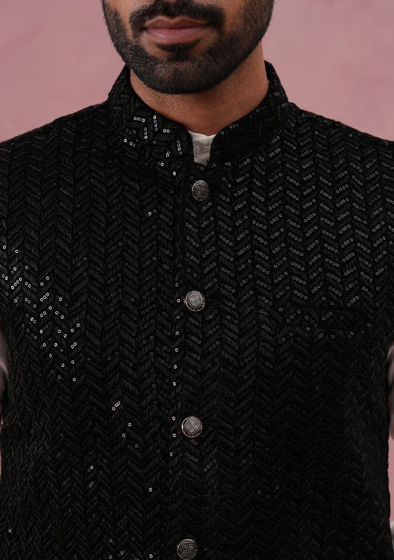 White Solid Velvet Kurta Set For Men - Indya