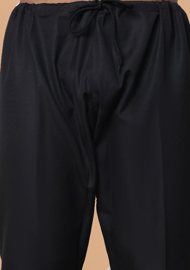 Black Solid Velvet Kurta Set For Men - Indya