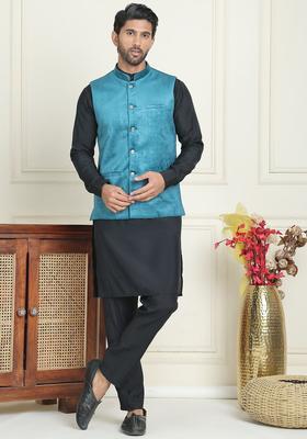Black Solid Velvet Kurta Set For Men