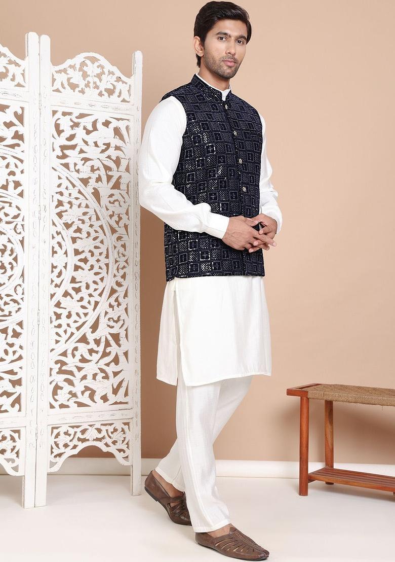 White Embroidered Velvet Kurta Set For Men - Indya