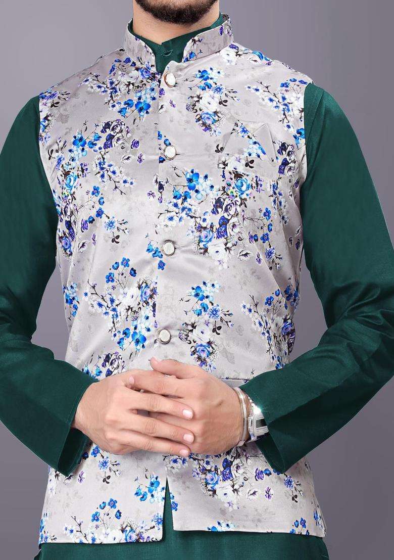 Green Solid Cotton Kurta Set For Men - Indya