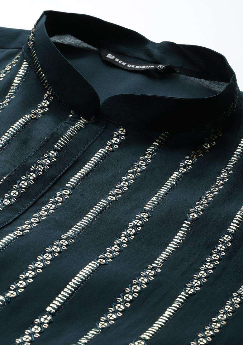 Green Embroidered Silk Blend Kurta Set For Men - Indya