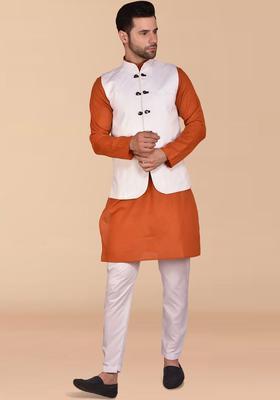 Red Solid Cotton Kurta Set For Men