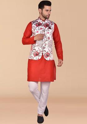 Red Solid Cotton Kurta Set For Men