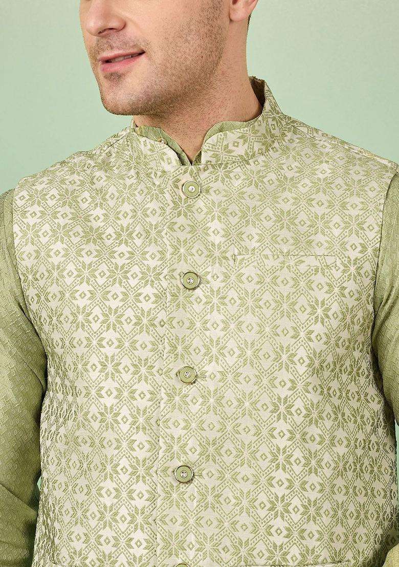 Green Woven Design Silk Blend Kurta Set For Men - Indya