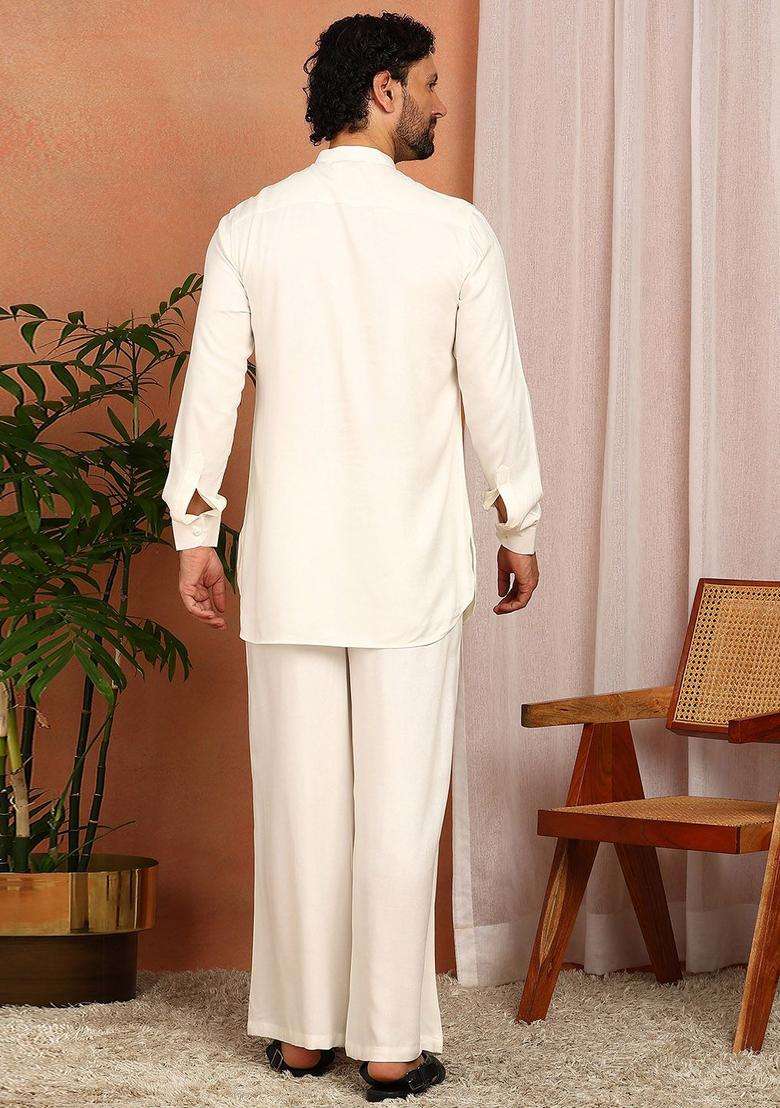 Off White Solid Viscose Kurta Set For Men - Indya