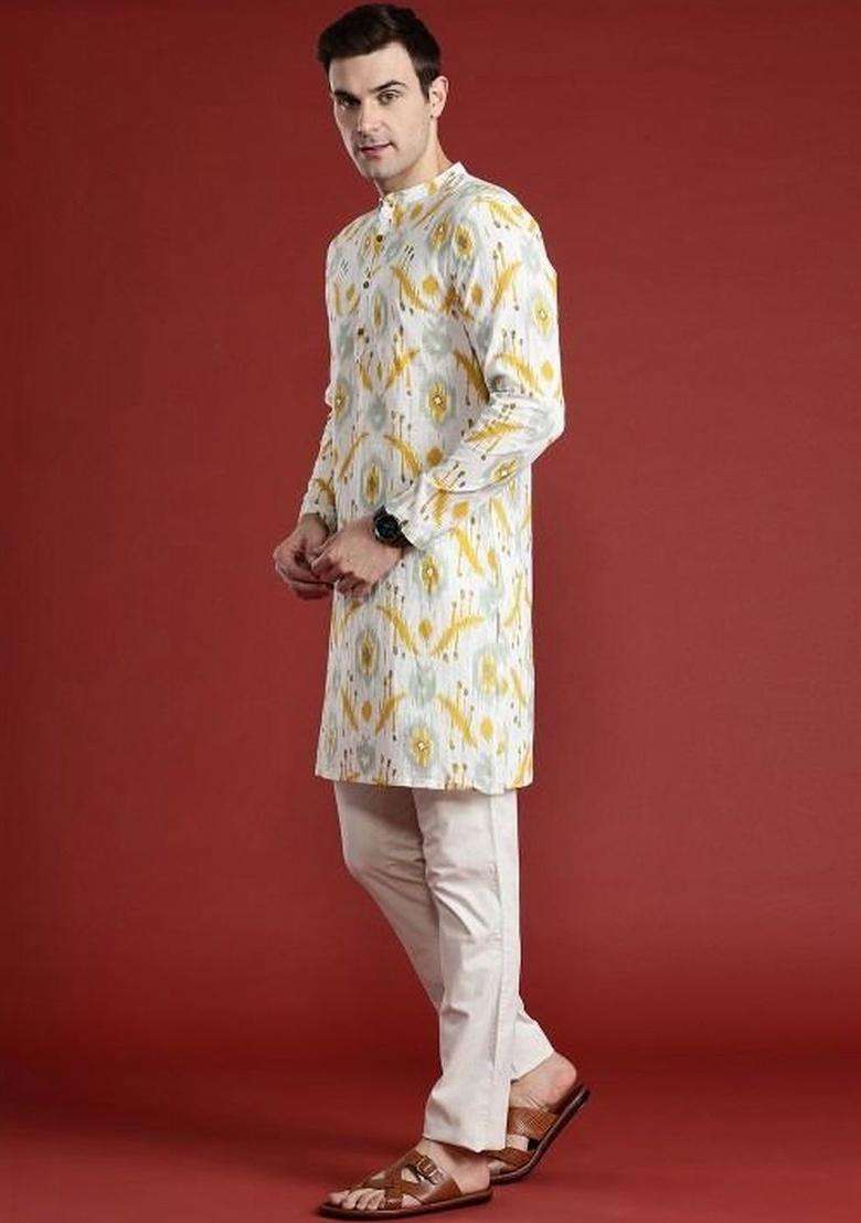 Off White Printed Cotton Kurta Set For Men - Indya