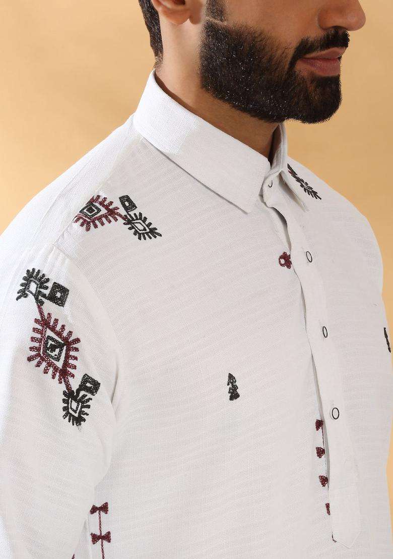White Embroidered Linen Kurta Set For Men - Indya