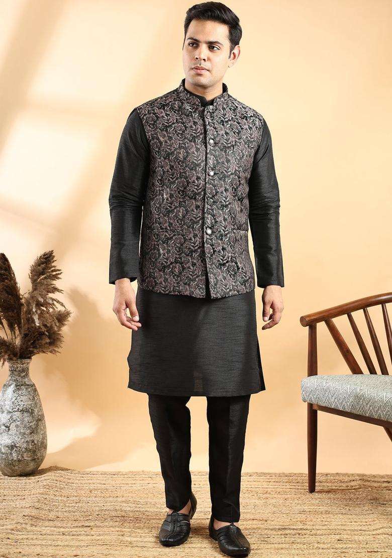Black Solid Silk Blend Kurta Set For Men - Indya