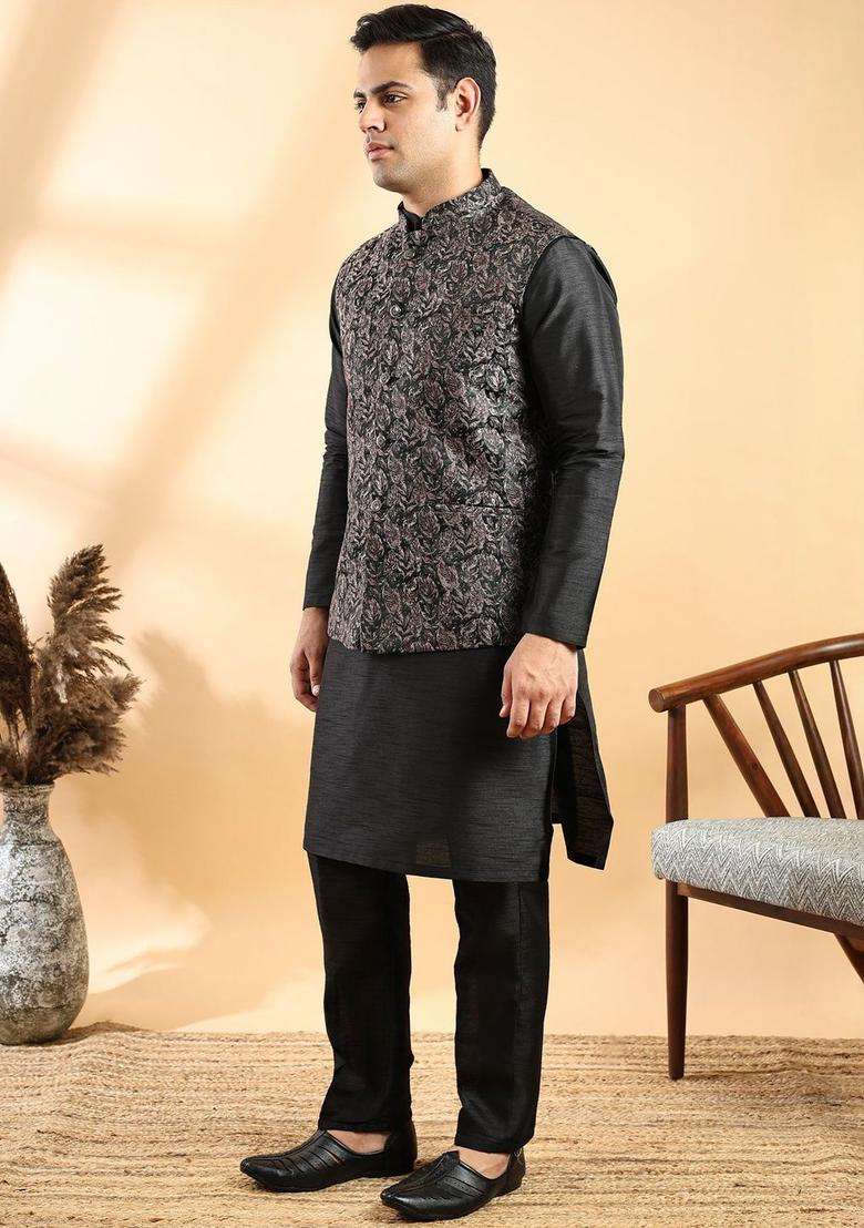 Black Solid Silk Blend Kurta Set For Men - Indya