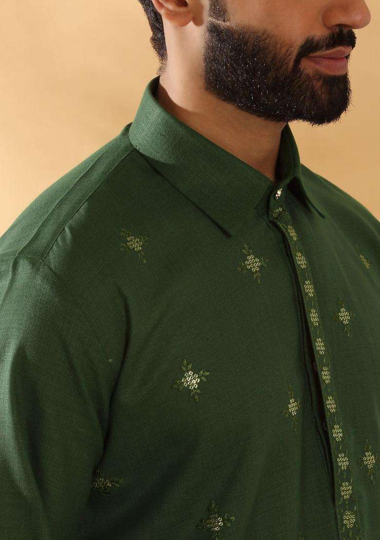 Green Embroidered Cotton Kurta Set For Men - Indya