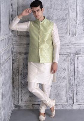 Off White Solid Silk Kurta Set For Men
