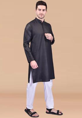 Black Solid Cotton Kurta Set For Men