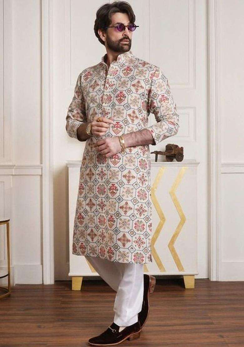 Off White Printed Cotton Kurta Set For Men - Indya