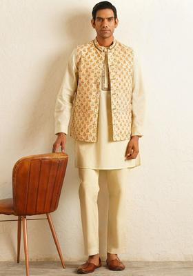 Cream Solid Cotton Kurta Set For Men