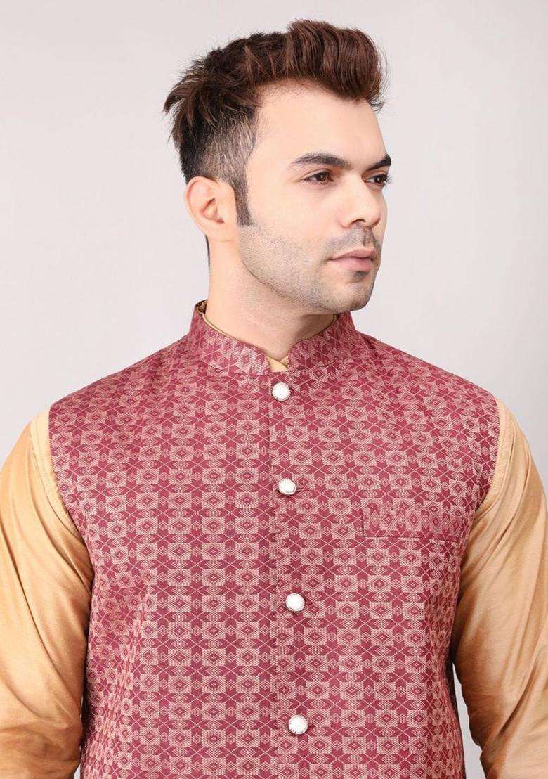 Maroon Woven Design Cotton Kurta Set For Men - Indya