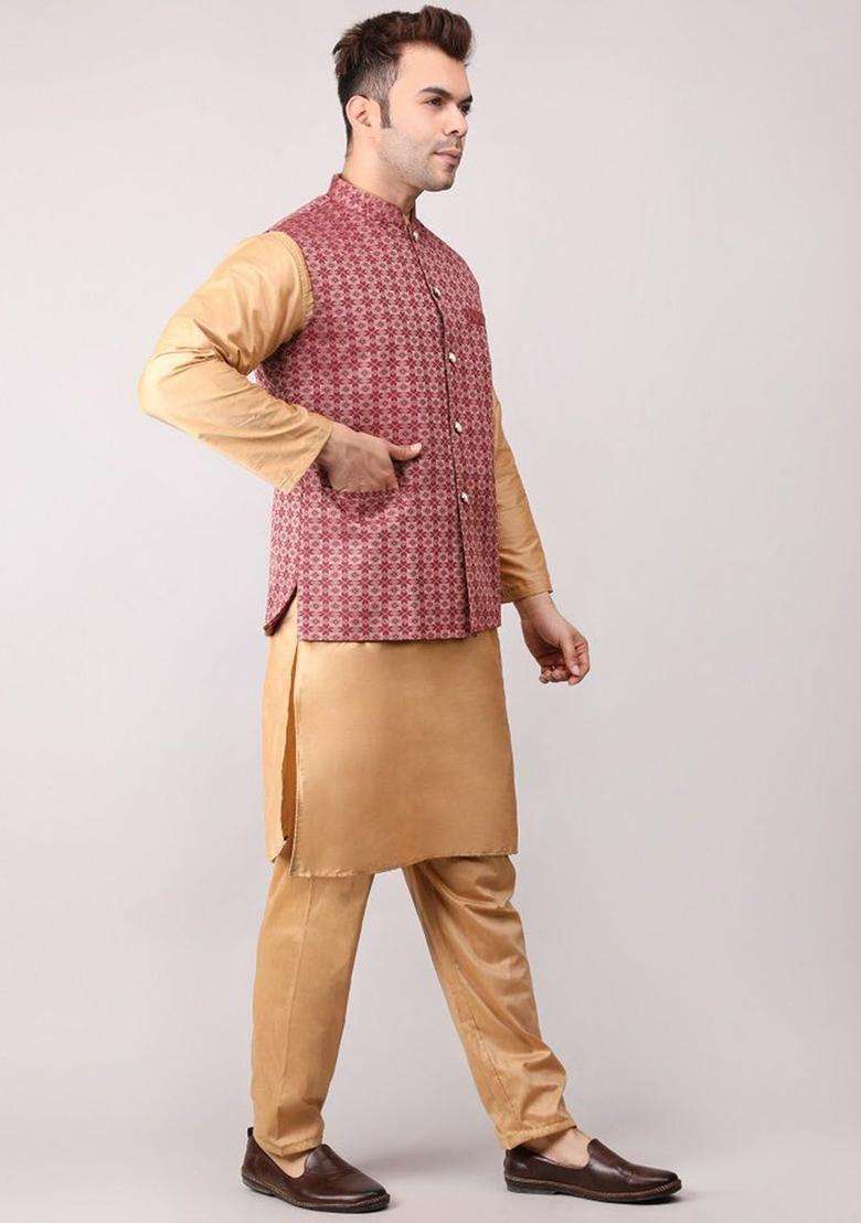 Maroon Woven Design Cotton Kurta Set For Men - Indya
