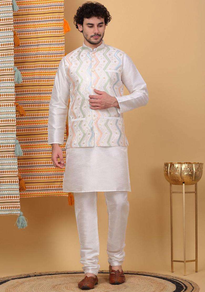 Cream Solid Silk Blend Kurta Set For Men - Indya