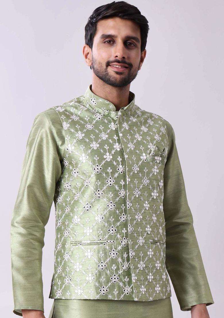 Green Solid Viscose Kurta Set For Men - Indya