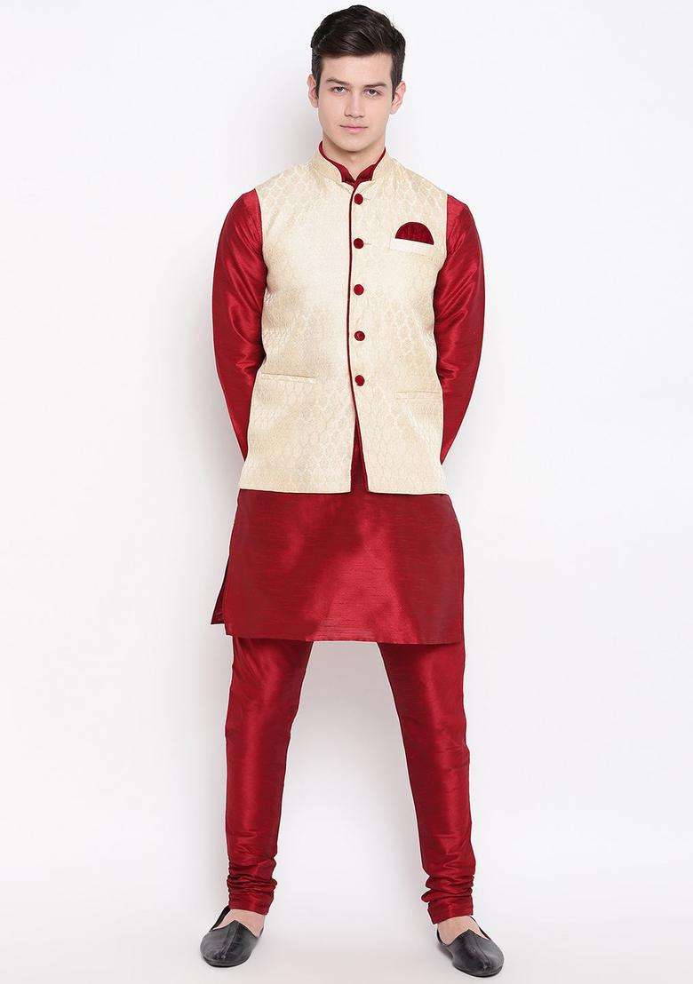 Red Solid Silk Blend Kurta Set For Men - Indya