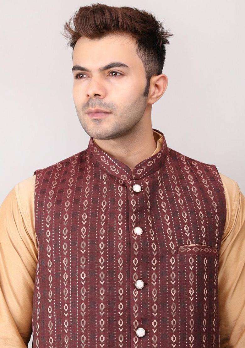 Maroon Woven Design Cotton Kurta Set For Men - Indya