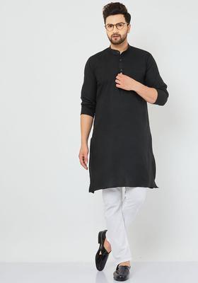 Black Solid Cotton Kurta Set For Men