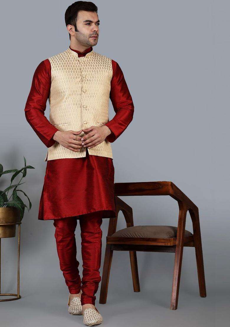 Maroon Solid Silk Blend Kurta Set For Men - Indya