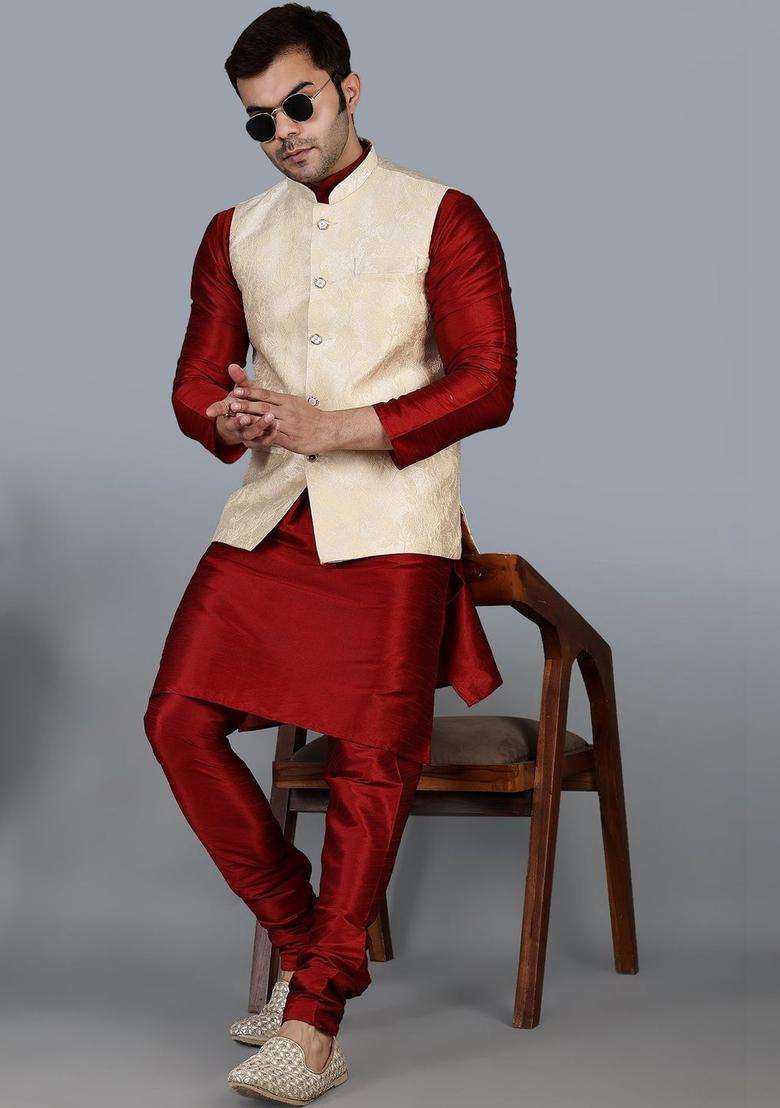 Maroon Solid Silk Blend Kurta Set For Men - Indya